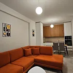 3 Modern For Big Groups Or Families Apartment *