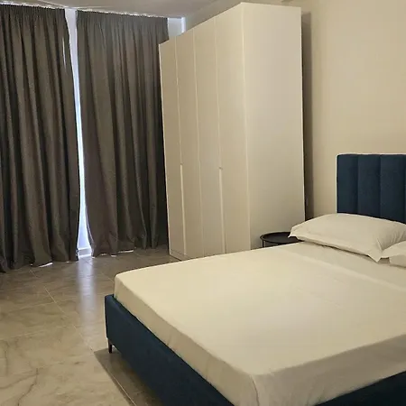 3 Modern For Big Groups Or Families Apartment *